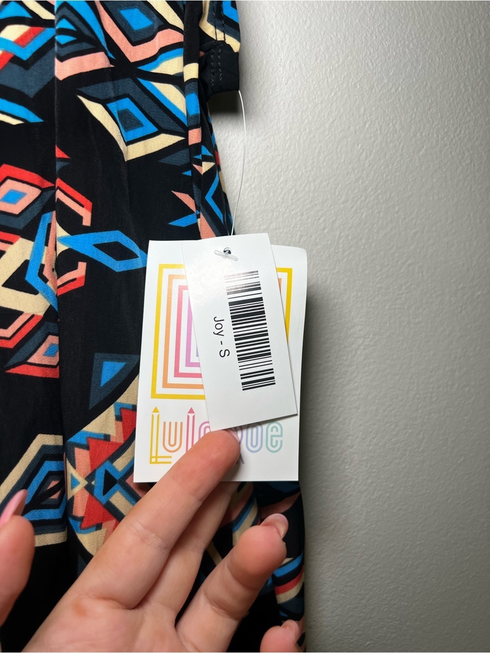 LuLaRoe Joy Longline Lightweight Vest- Black w Aztec Print - Picture 3 of 5